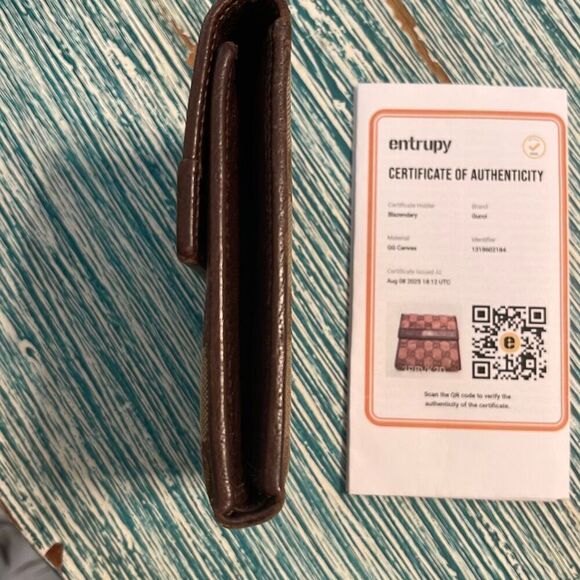 GUCCI GG Authentic Supreme Canvas GG Monogram Unisex Wallet - Picture 5 of 14